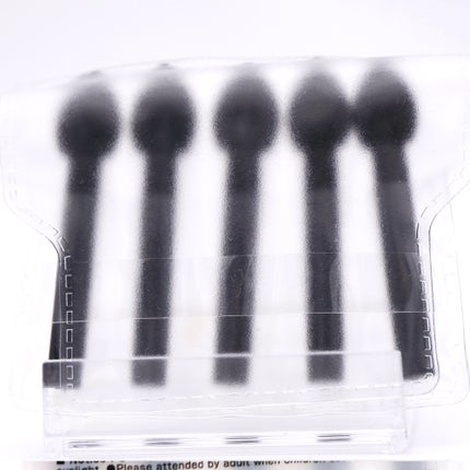 キャンドゥ 1回塗りでムラなく輝発色シリコーンチップ5本入ケース付