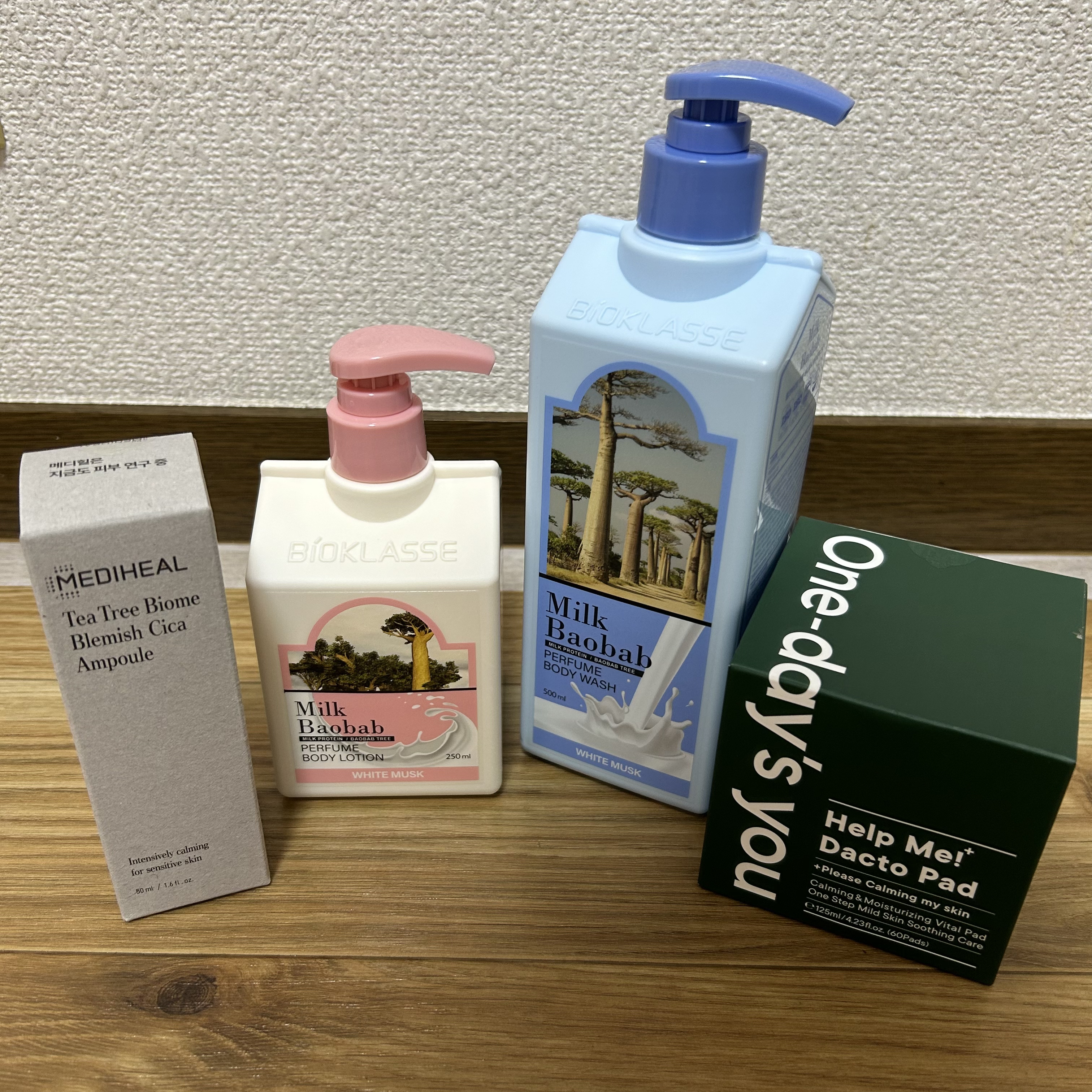 ⚫️メガ割まとめ⚫️

#One-day's you
#ヘルプミー! ダクトパッド 

彼が愛用しているものです！
脂性肌にいいみたい！ニキビにも良い！

#ミルクバオバブ 
#ボディウォッシュ ホワイトムスク 

やーっと買えました！しか