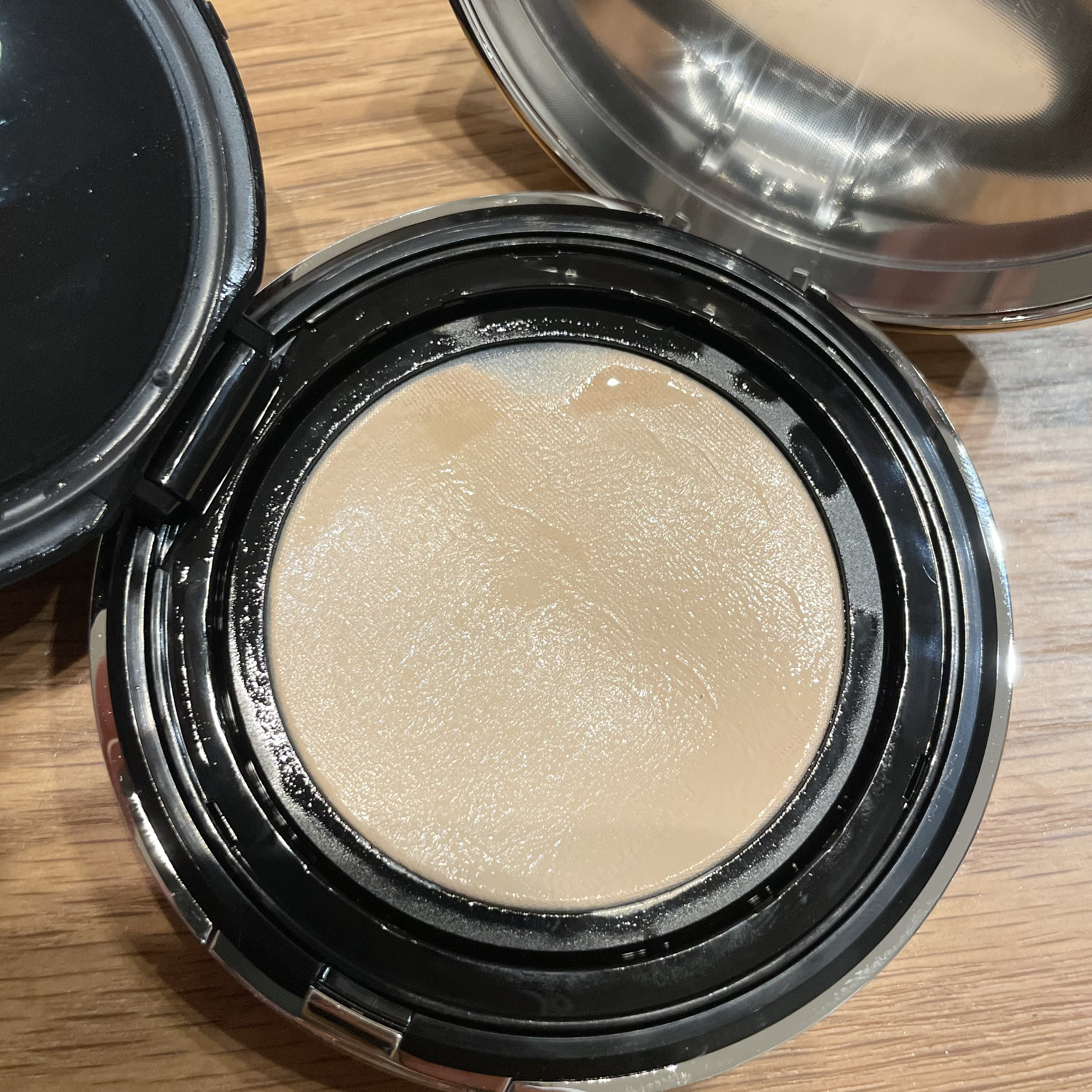 ブラーグローイクッション/Dinto/クッションファンデーションを使ったクチコミ（2枚目）