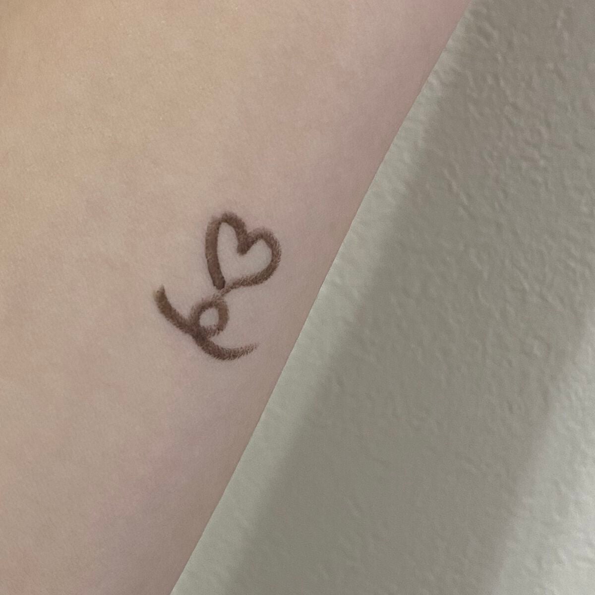 「密着アイライナー」極細クリームペンシル/デジャヴュ/ペンシルアイライナーを使ったクチコミ(3枚目)