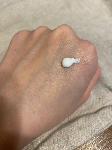 ヒアルーシカ ウォーターフィット サンセラム/SKIN1004/日焼け止めローションを使ったクチコミ(2枚目)