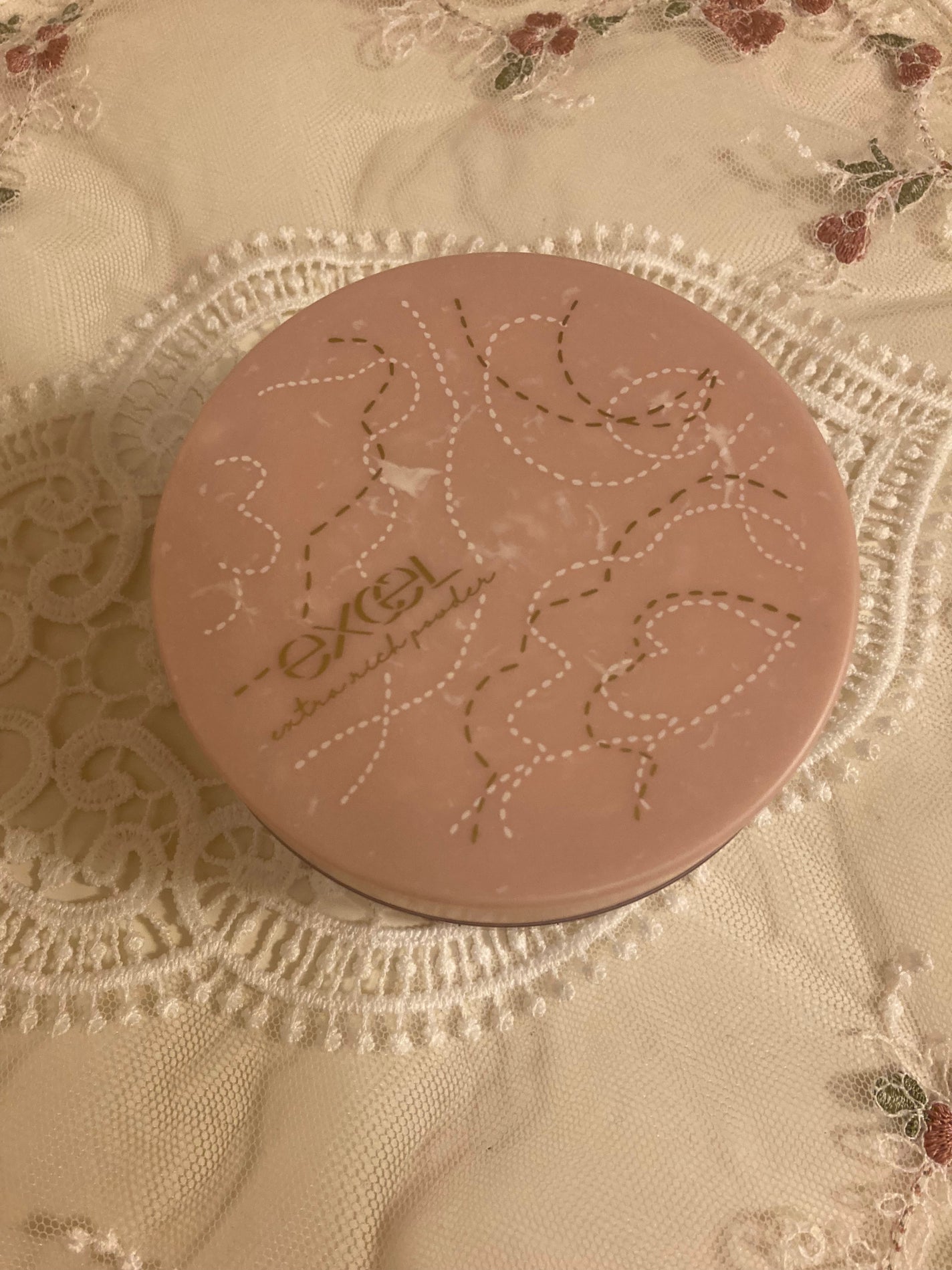 エクセル エクストラリッチパウダー'24/excel/ルースパウダーを使ったクチコミ(1枚目)