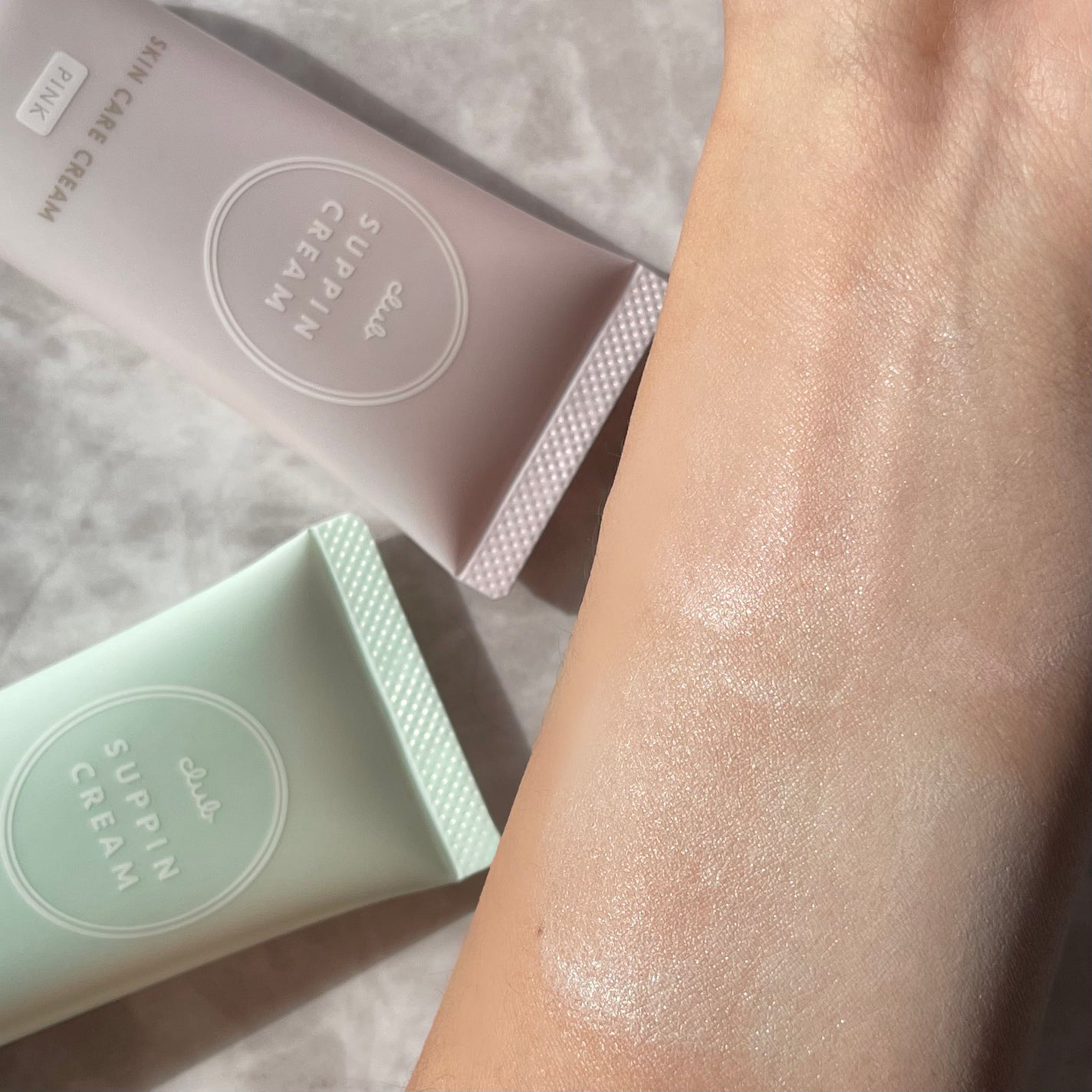 すっぴんクリームC ホワイトフローラルブーケの香り/クラブ/化粧下地を使ったクチコミ(4枚目)