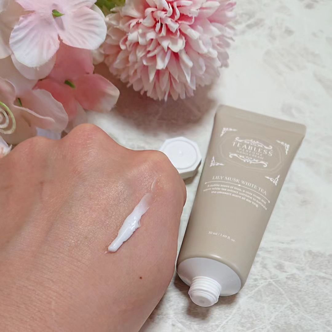 パフュームボディウォッシュ リリームスクホワイトティー/TEABLESS/ボディソープを使ったクチコミ（3枚目）