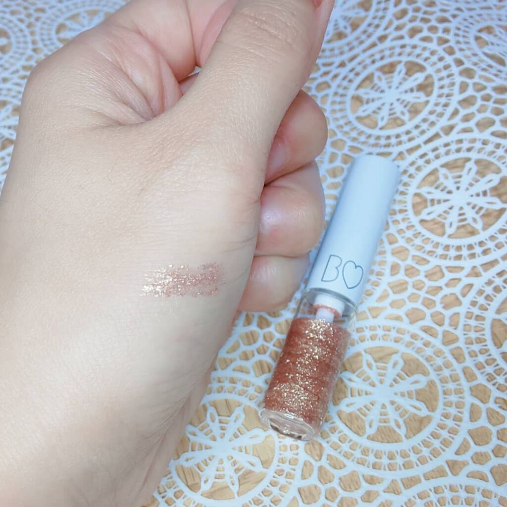 グリッターライナー/b idol/グリッターを使ったクチコミ（2枚目）