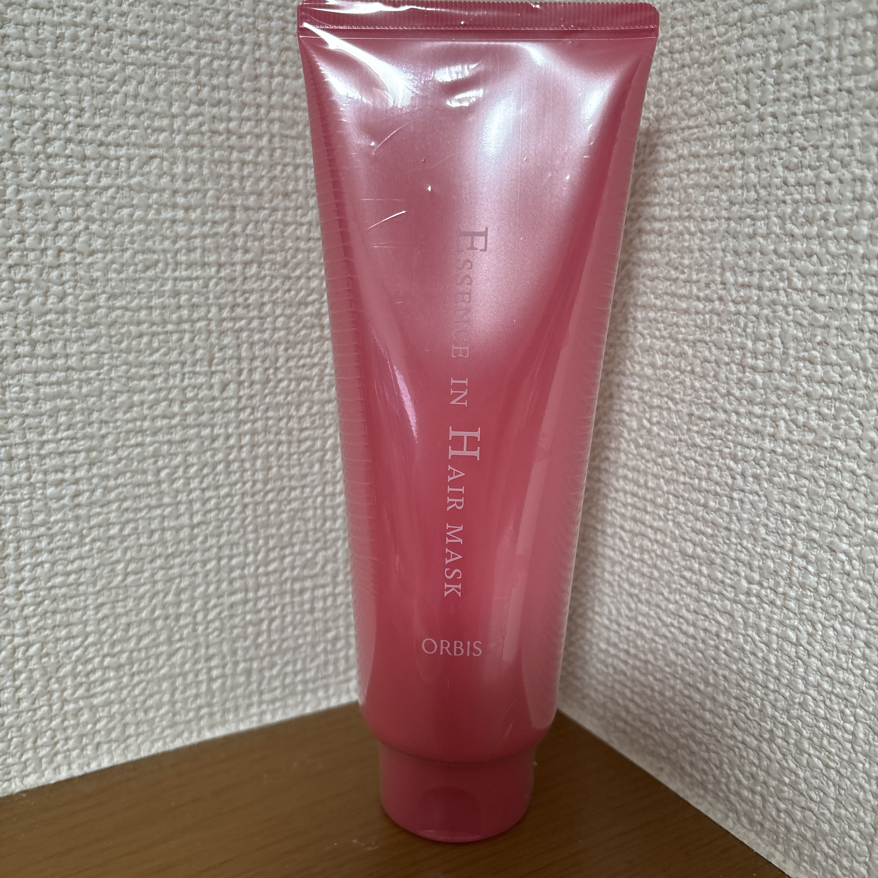 ★オルビス エッセンスインヘアマスク

ミストとヘアミルクはよく知ってたけど、ヘアマスクあったんだ！？と購入してみました。

週1〜2回、コンディショナーの代わりに使うものになってます。
髪の状態次第では毎日の使用も可能とのこと。

シャン