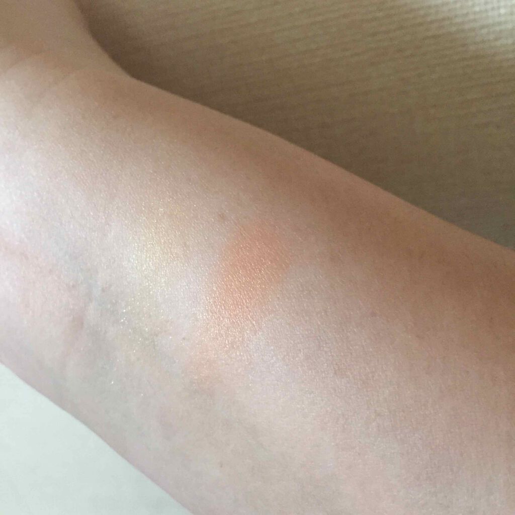 ピュア カラー ブラッシュ 119 蜜柑重 -MIKANGASANE/SUQQU/パウダーチークを使ったクチコミ（2枚目）