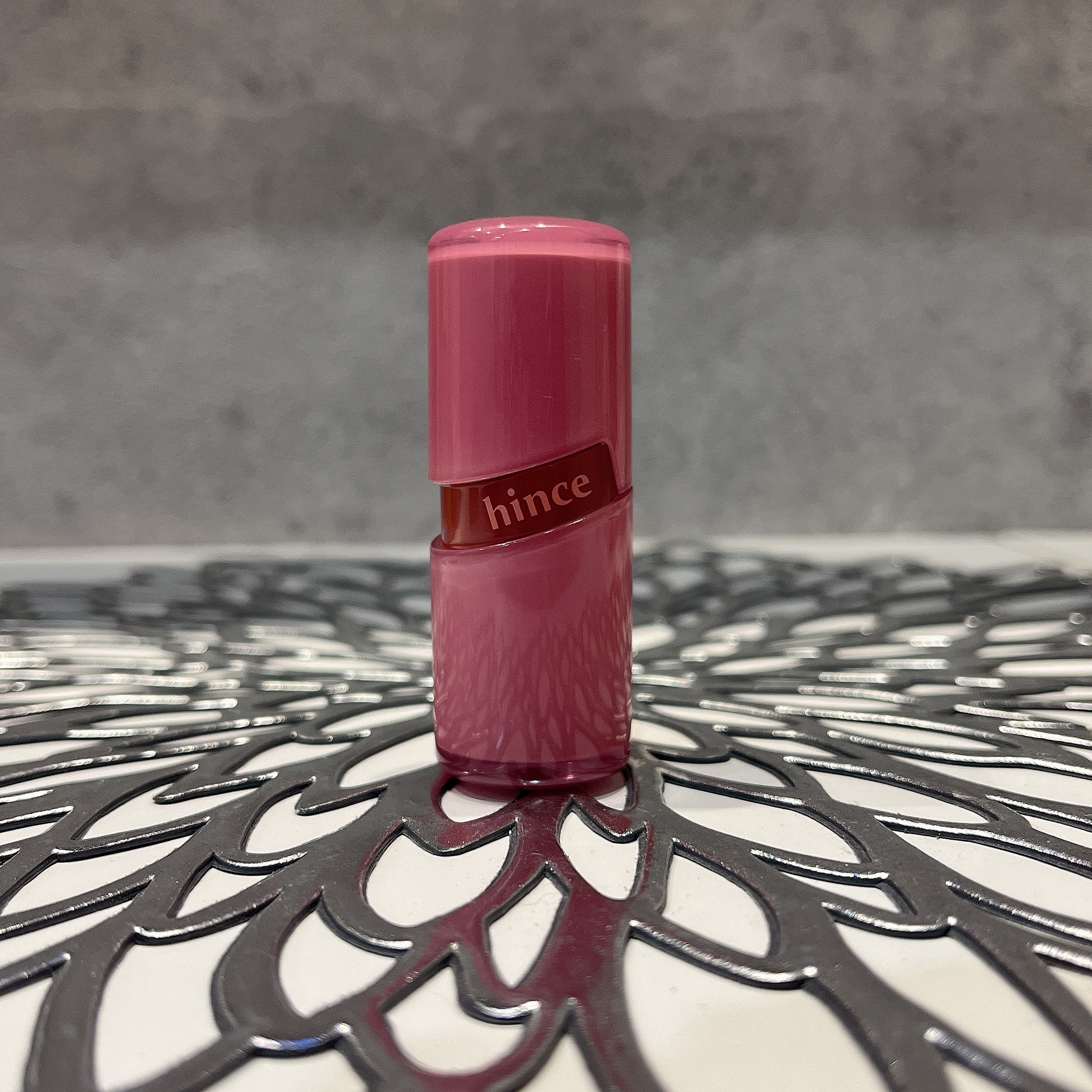 ロウグロウジェルティント/hince/リップティントを使ったクチコミ（3枚目）