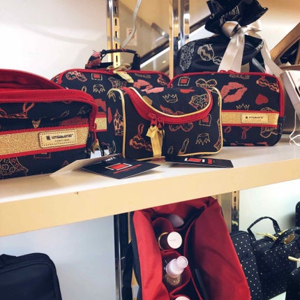 コスメポーチ/ARTISAN&ARTIST(アルティザン・アンド・アーティスト)/化粧ポーチを使ったクチコミ(2枚目)