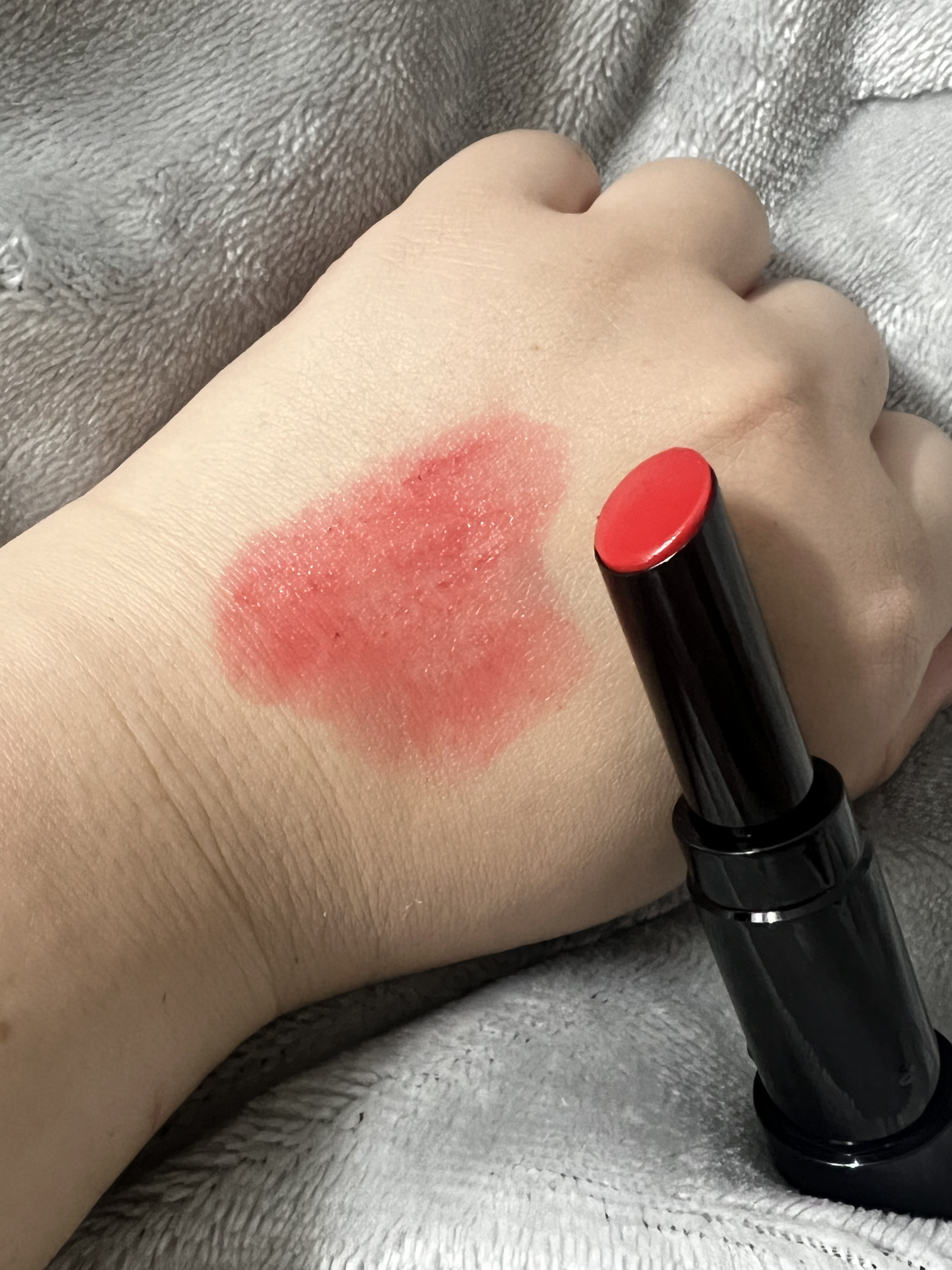 センシュアル ヌードバーム/HERA/リップバームを使ったクチコミ（3枚目）