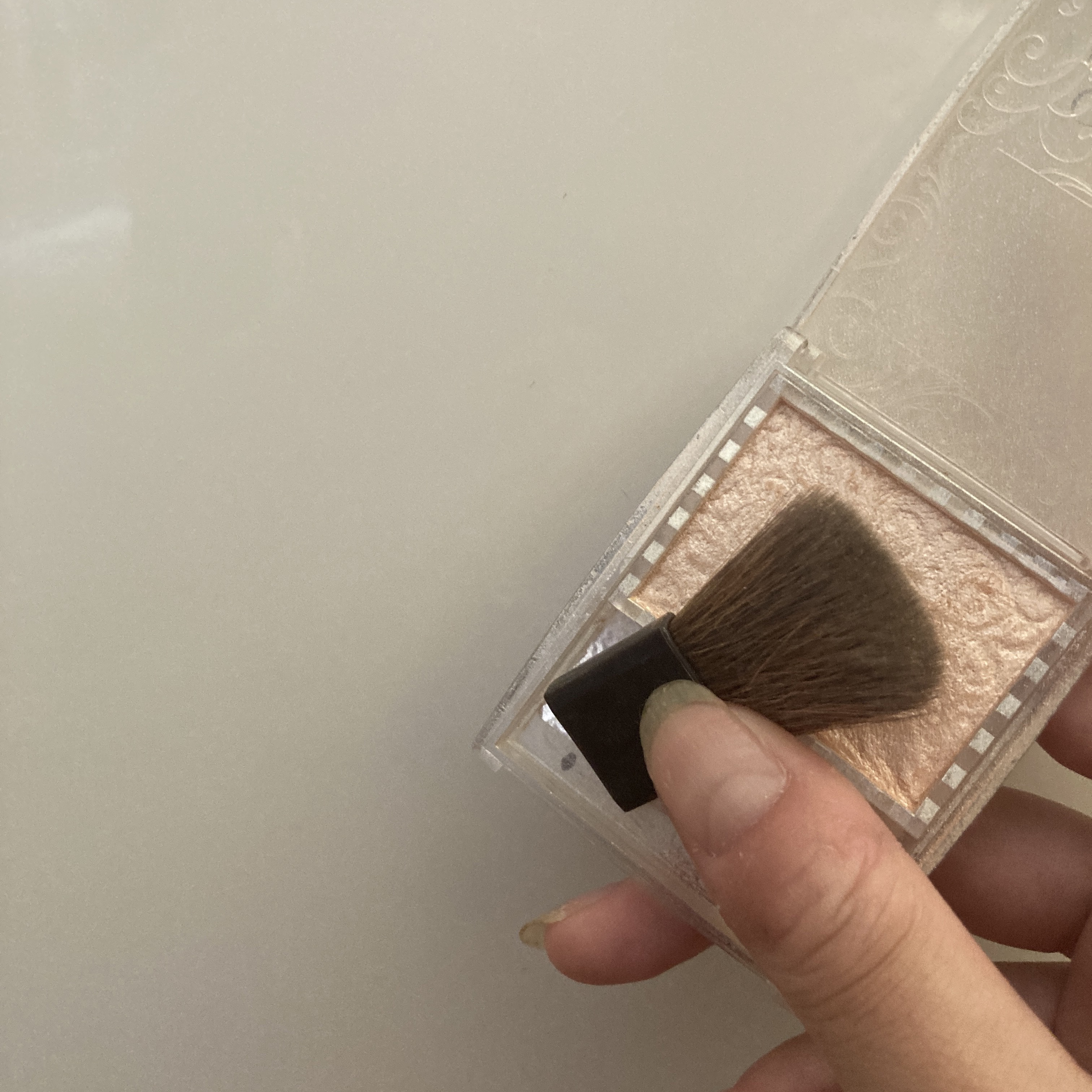 パールグロウハイライト/CEZANNE/パウダーハイライトを使ったクチコミ（1枚目）