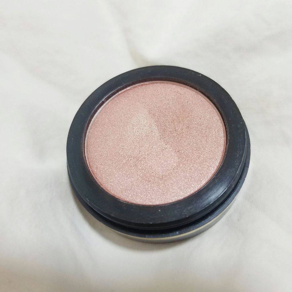 シマー ウォッシュ アイシャドウ/BOBBI BROWN/単色アイシャドウを使ったクチコミ（2枚目）