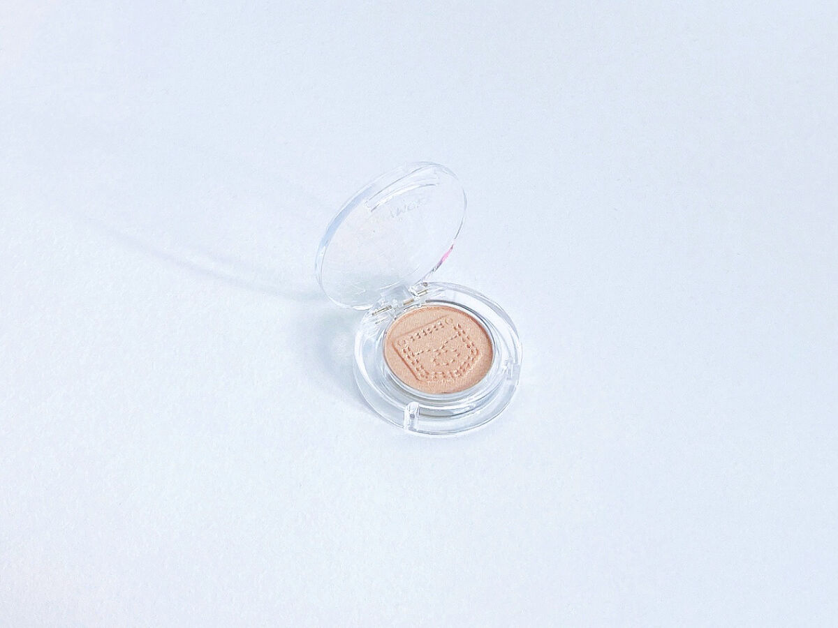 クリスタルシングルアイシャドウ/TONYMOLY/単色アイシャドウを使ったクチコミ（2枚目）