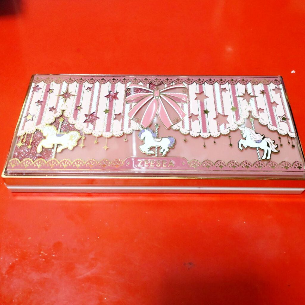 ZEESEA「ファンタジーパーク」12色アイシャドウパレット/ZEESEA/アイシャドウパレットを使ったクチコミ(2枚目)