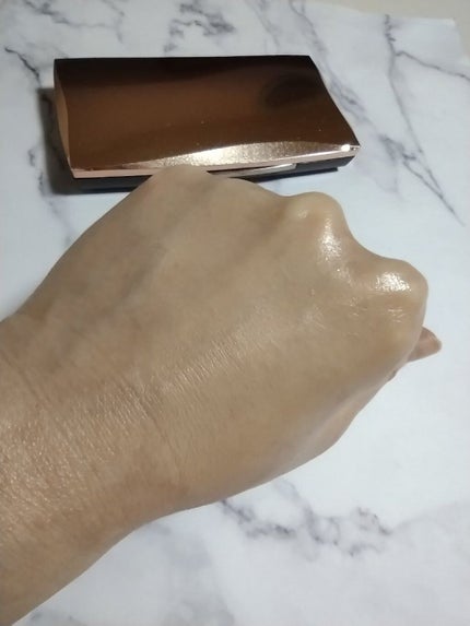 フローレス フィット/COVERMARK/クリーム・エマルジョンファンデーションを使ったクチコミ(3枚目)