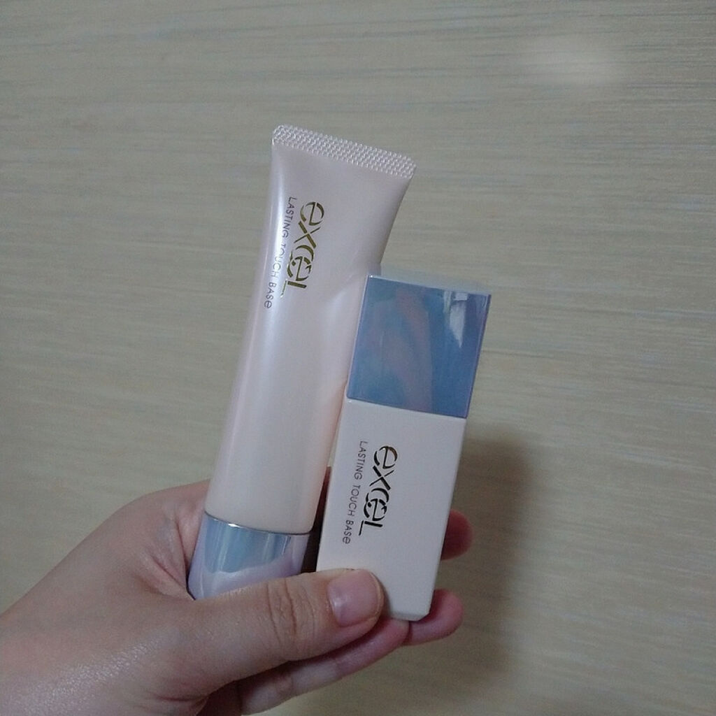 ラスティングタッチベース EM (エッセンスモイスト)/excel/化粧下地を使ったクチコミ（1枚目）