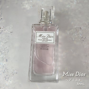 Dior ミス ディオール ヘア ミストのクチコミ「＼ふんわり香る／

Dior　ミス ディオール ヘア ミスト　30mL

フレッシュなブルーミ.....」（1枚目）