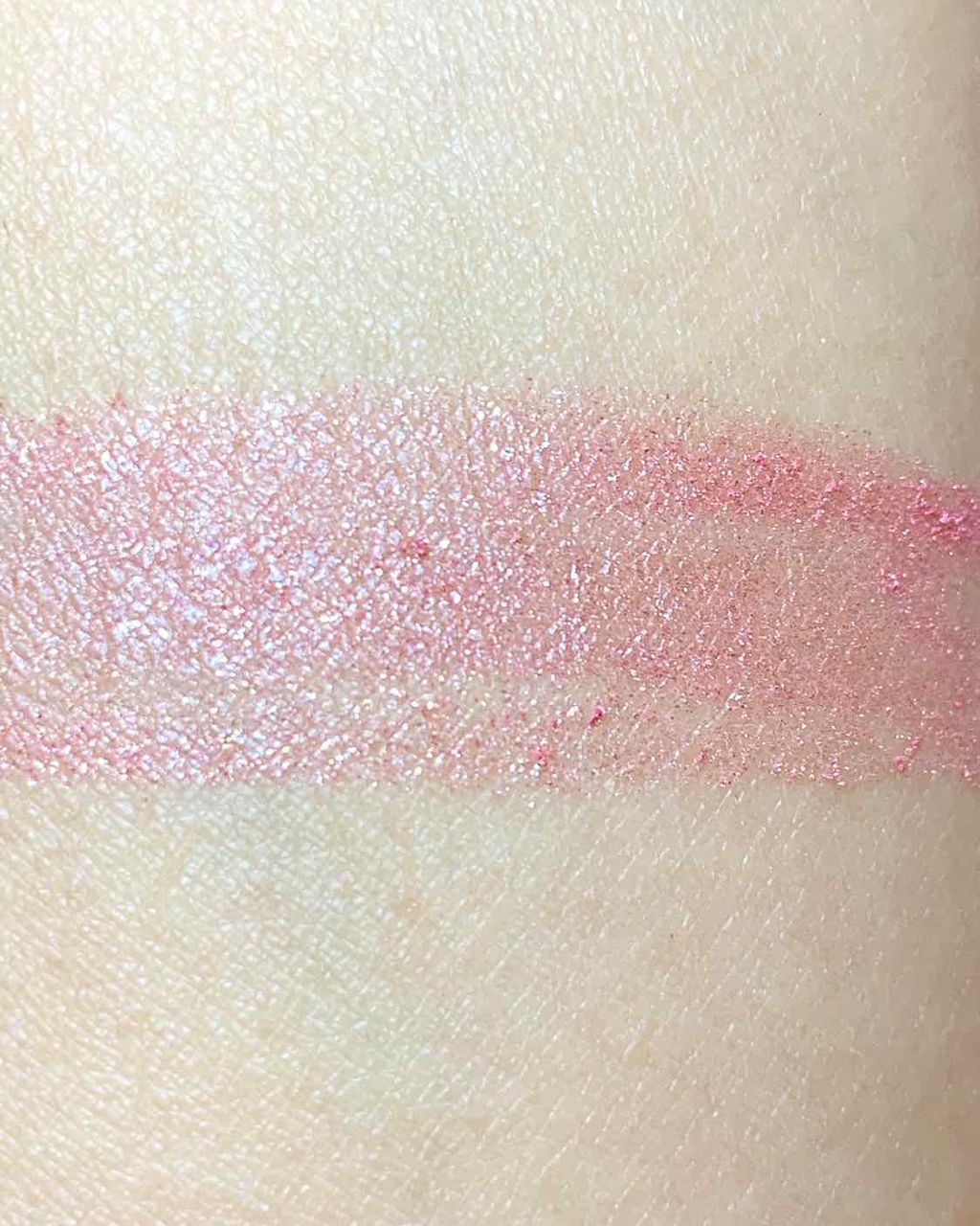 チップオン アイカラー PK1 フラミンゴピンク（限定）/ettusais/リキッドアイシャドウを使ったクチコミ（3枚目）