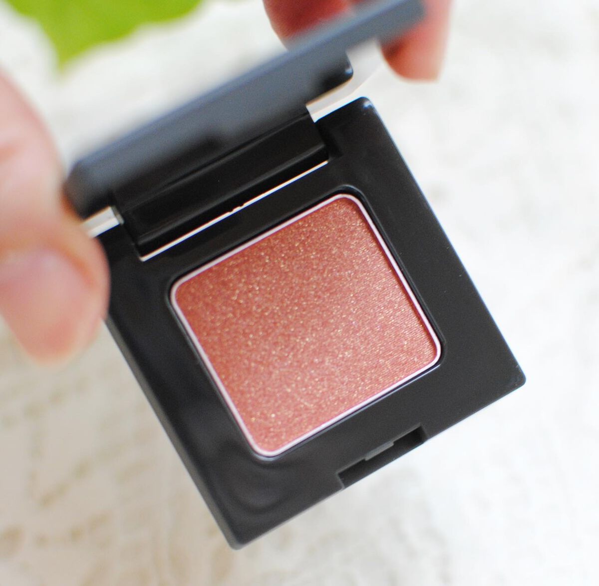 ニュアンス アイシャドウ d12 Tasogar＜黄昏＞/OSAJI/単色アイシャドウを使ったクチコミ（3枚目）