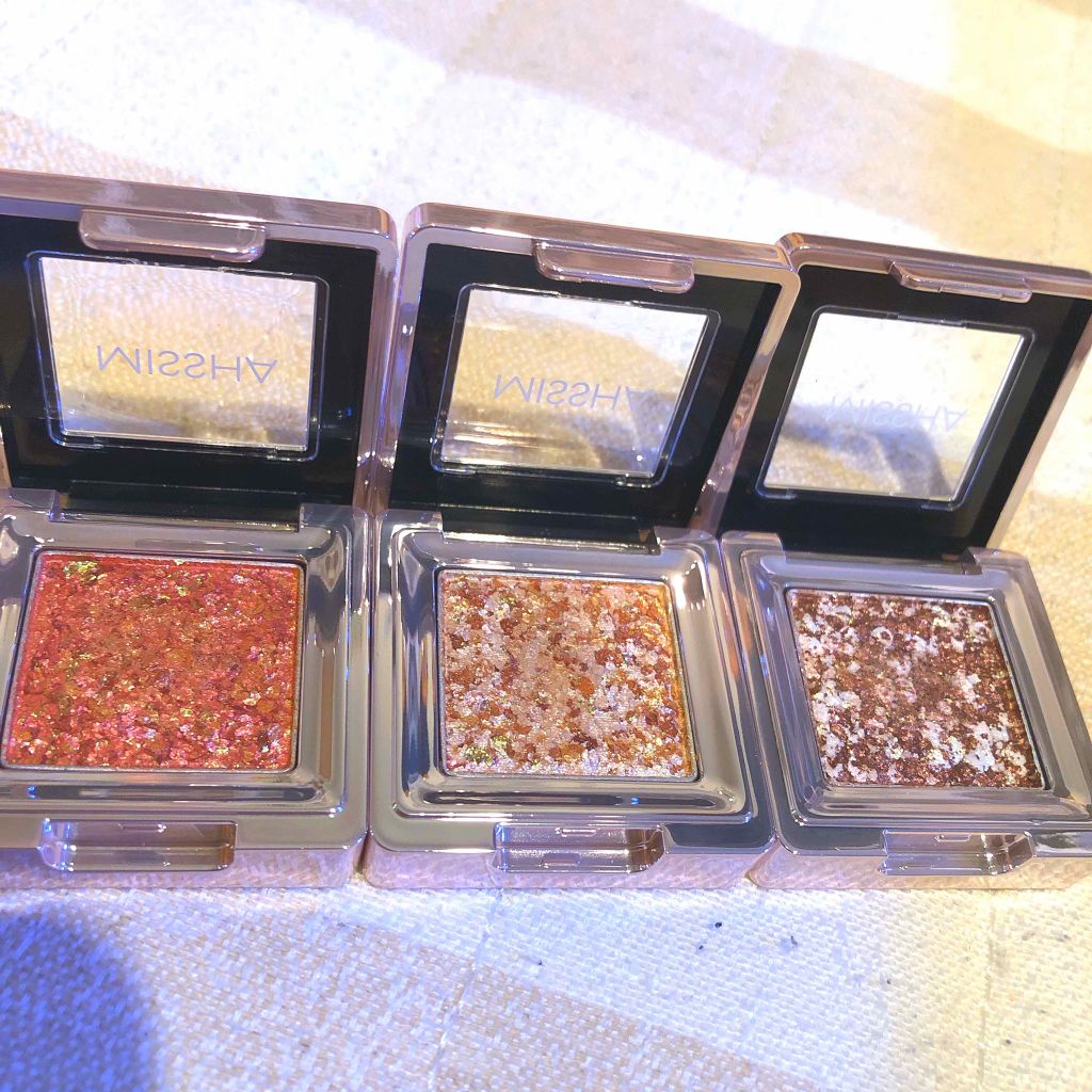 グリッタープリズム シャドウ/MISSHA/グリッターを使ったクチコミ(1枚目)