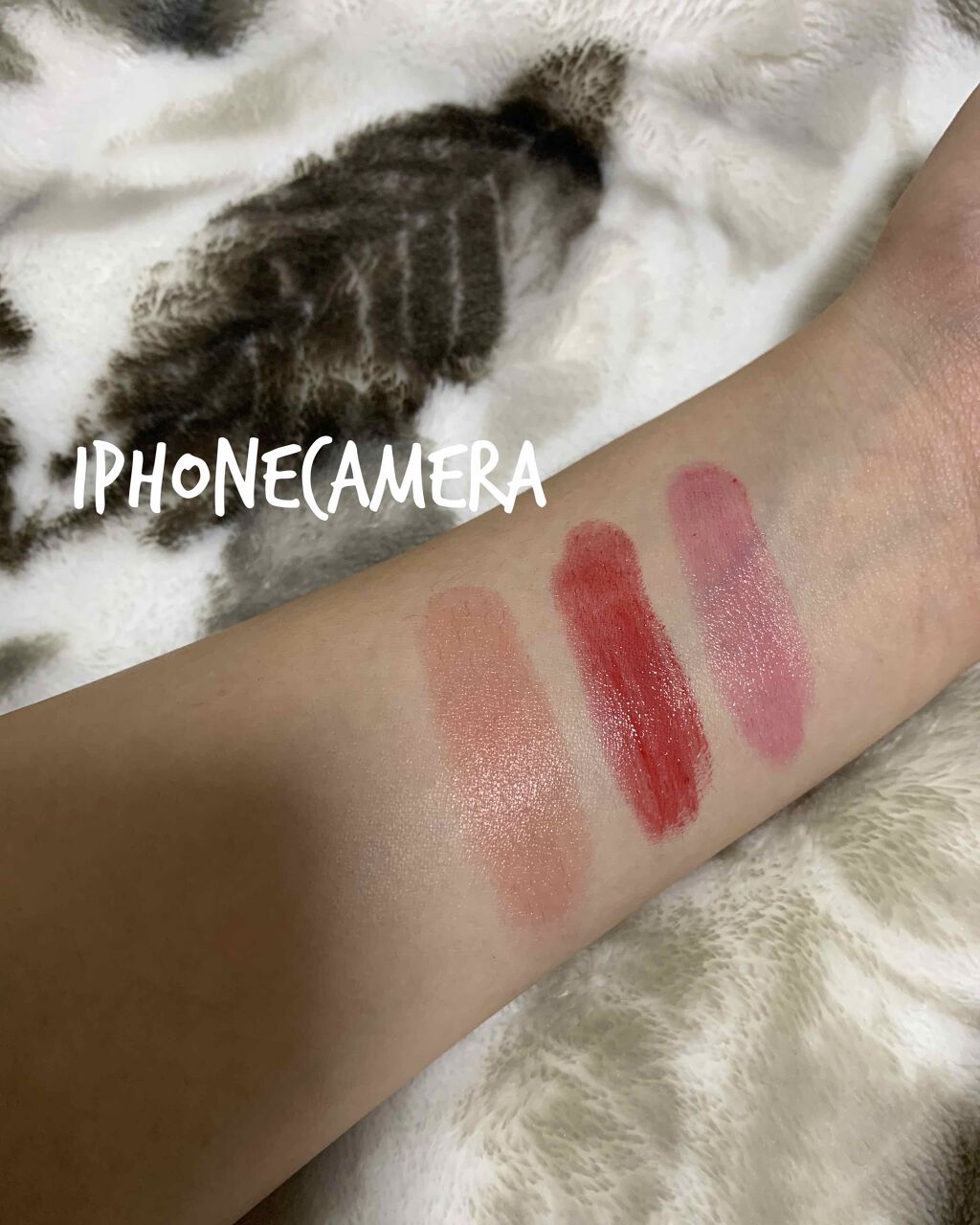 ラスティンググロスリップ/CEZANNE/口紅を使ったクチコミ（3枚目）