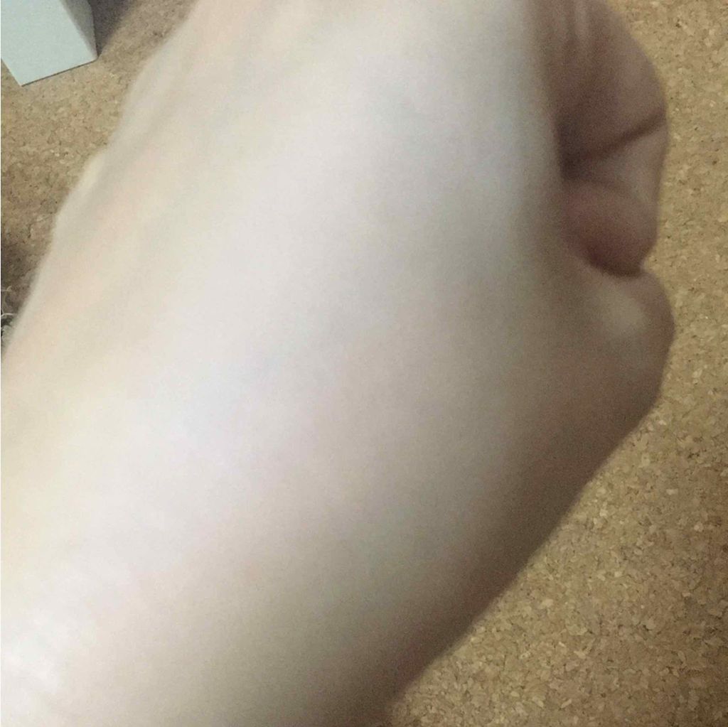 スキンライト プレスト パウダー/REVLON/プレストパウダーを使ったクチコミ（2枚目）