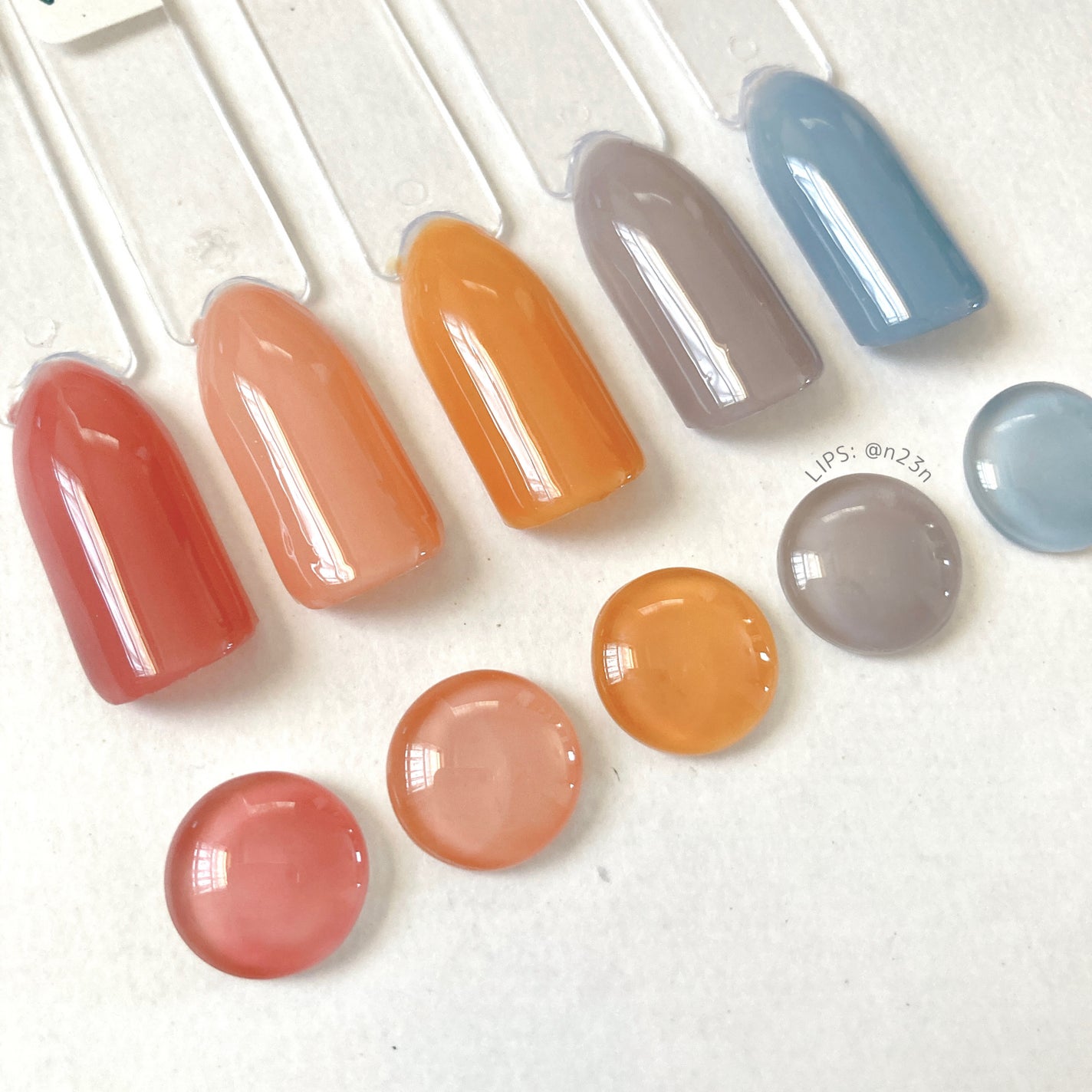 ジェルネイル(ライト対応)/セリア/ジェルネイルを使ったクチコミ(4枚目)