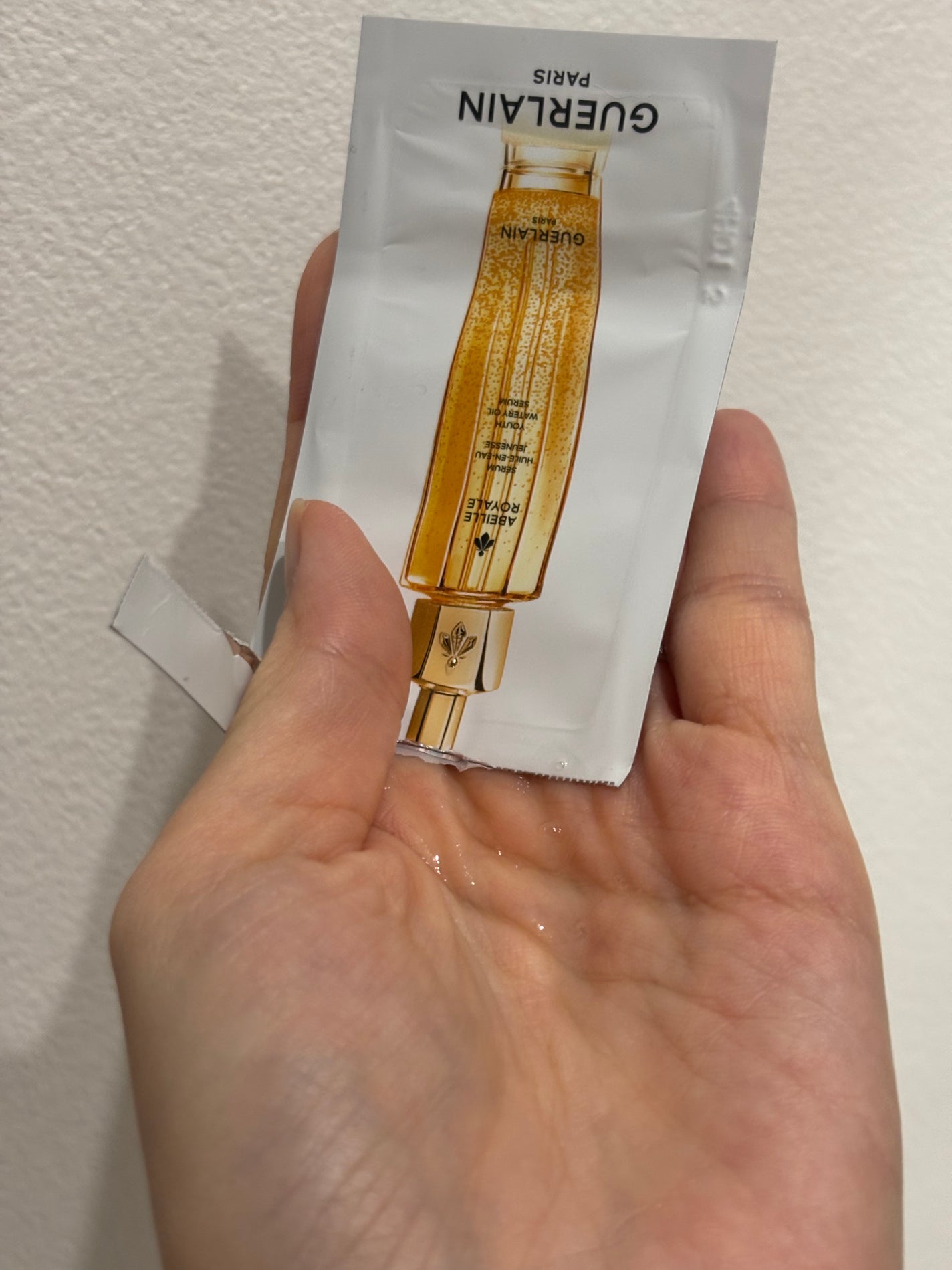 アベイユ ロイヤル アドバンスト ダブルR セロム/GUERLAIN/美容液を使ったクチコミ(4枚目)