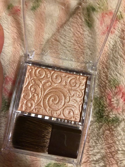 パールグロウハイライト/CEZANNE/パウダーハイライトを使ったクチコミ(4枚目)