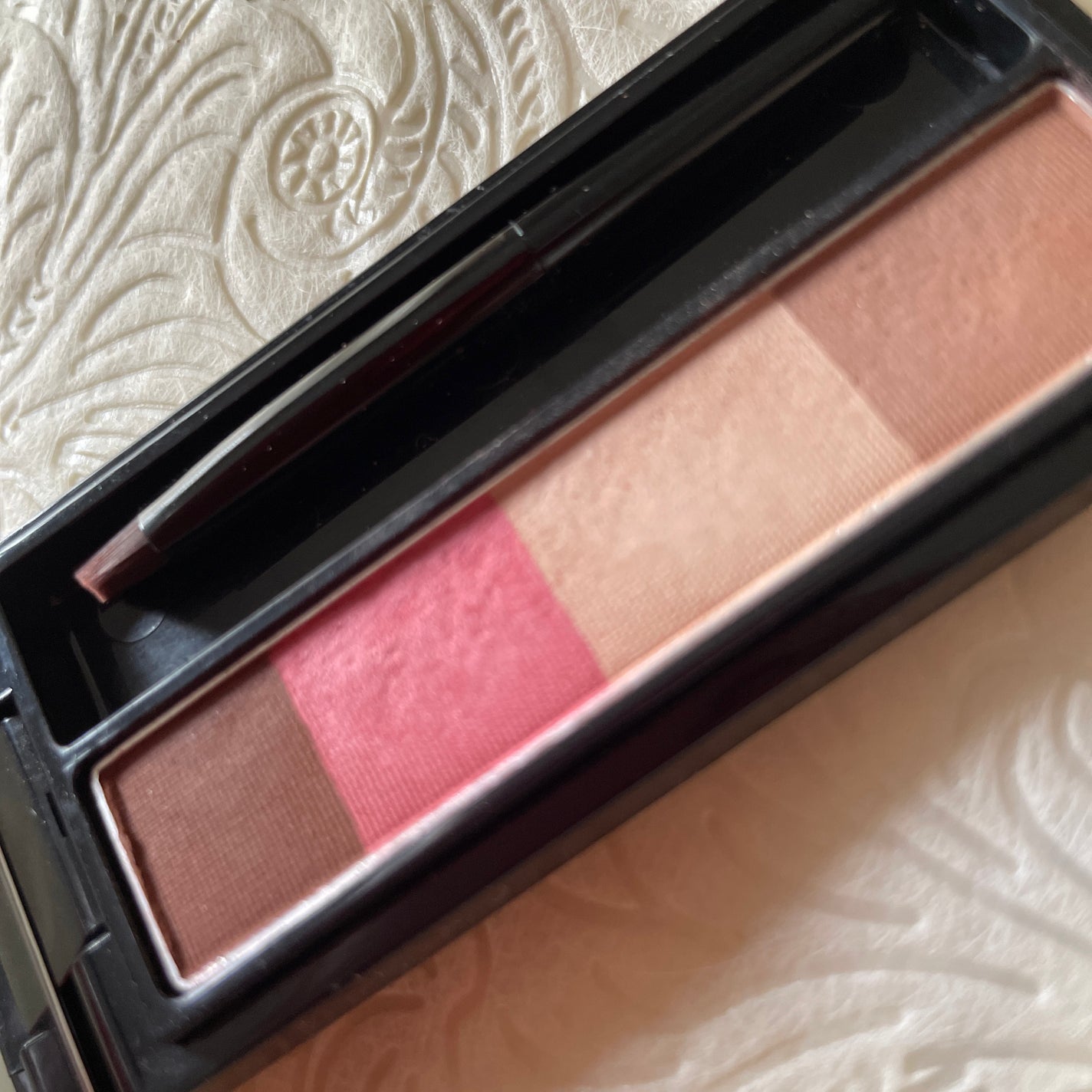プランクトン on LIPS 「かつての限定。かわいいピンクです。画像よりはくすんでいます。ご..」(3枚目)