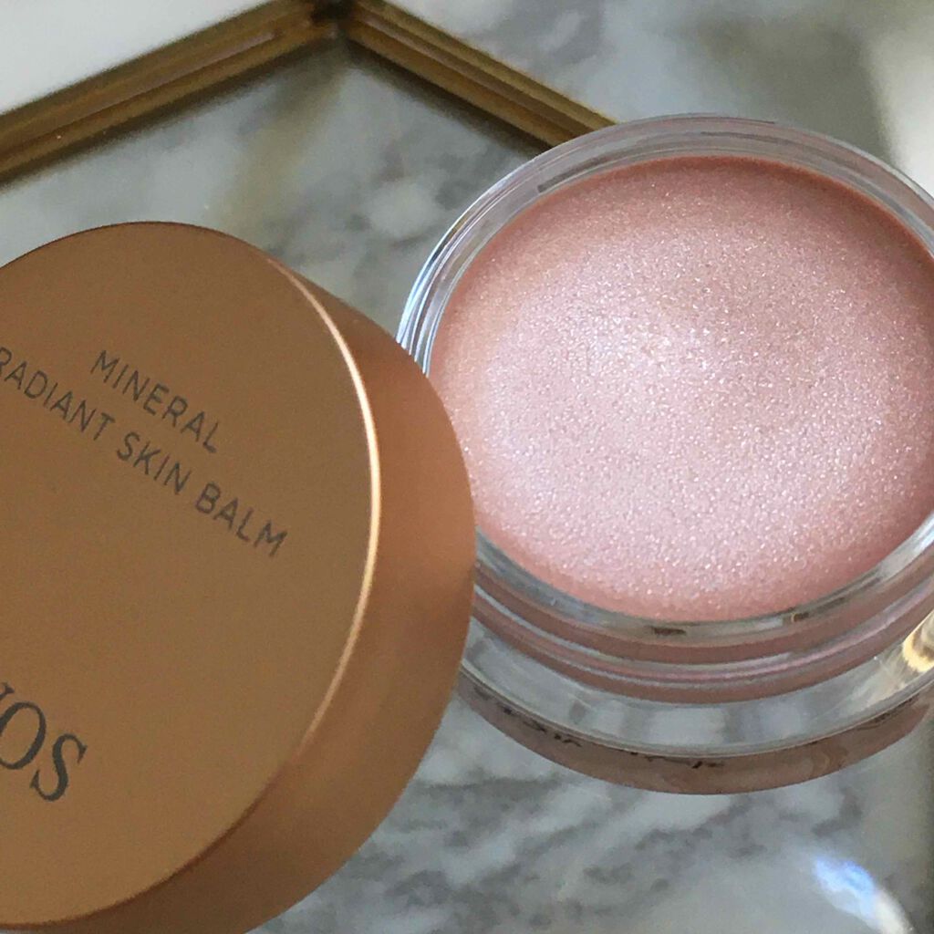 ミネラルラディアントスキンバーム/エトヴォス/クリームハイライトを使ったクチコミ(2枚目)