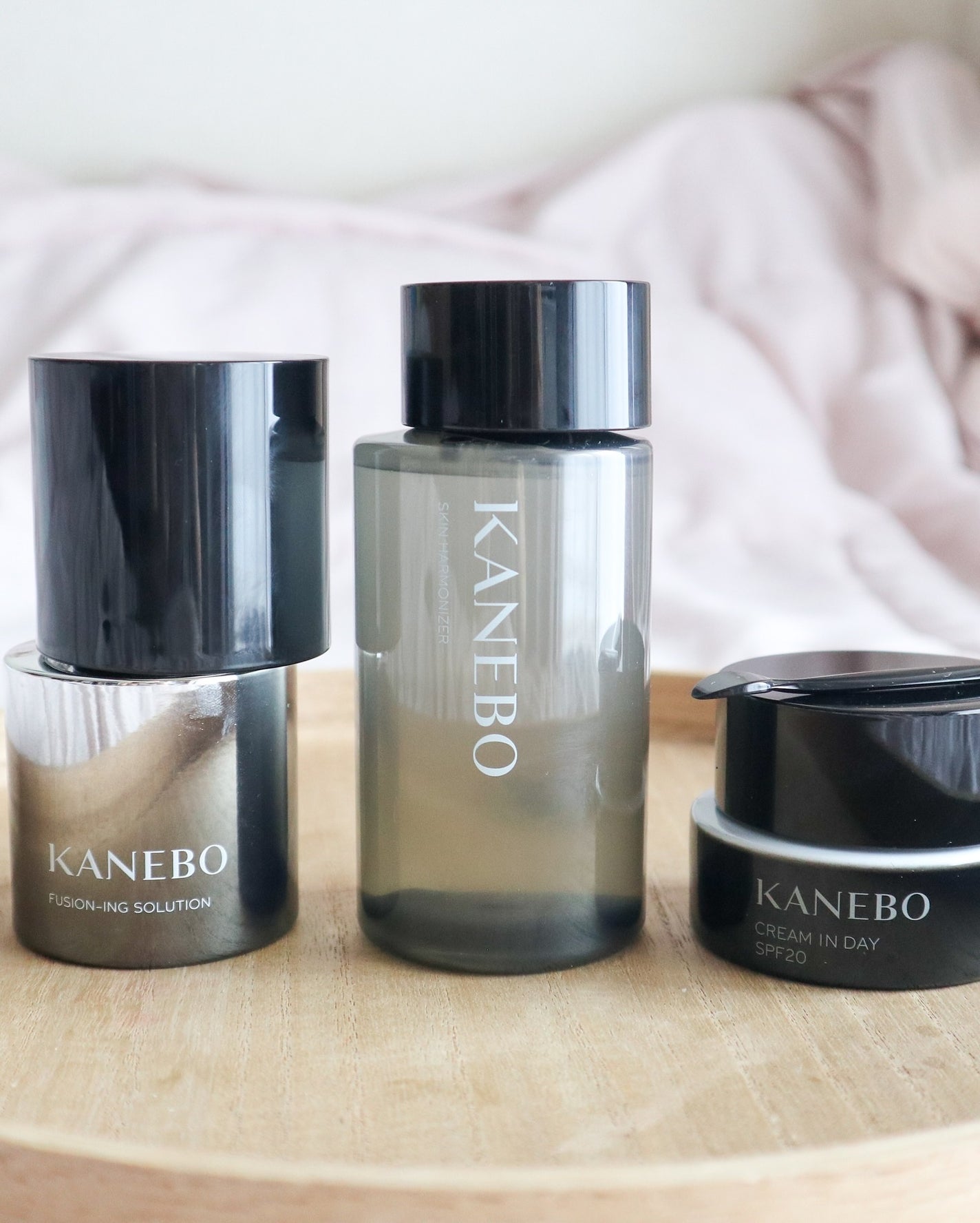 カネボウ フュージョニング ソリューション/KANEBO/美容液を使ったクチコミ(4枚目)