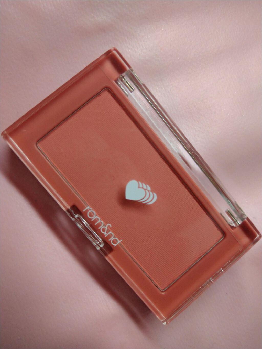 ベターザンチーク/rom&nd/パウダーチークを使ったクチコミ（2枚目）