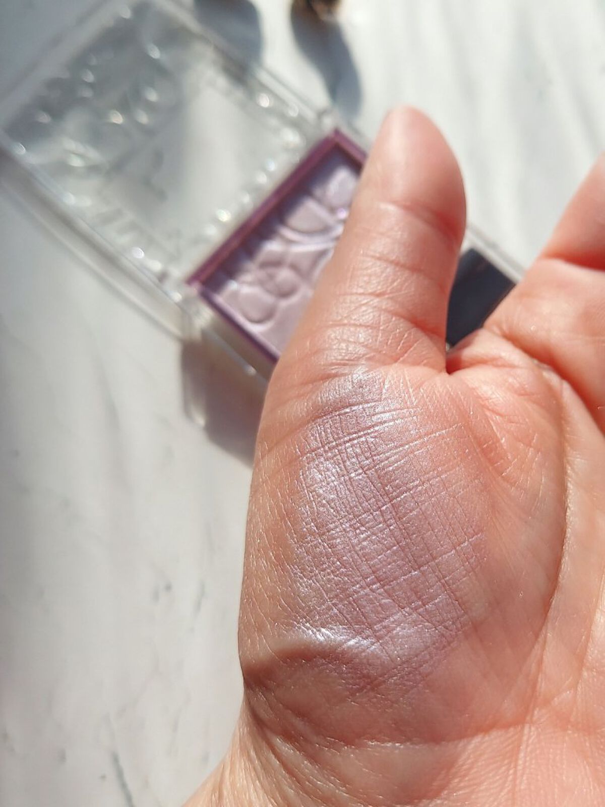 パールグロウニュアンサー/CEZANNE/パウダーハイライトを使ったクチコミ（2枚目）