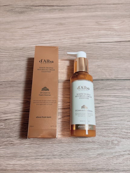 ホワイトトリュフリターンオイルクリームクレンザー/ダルバ/クレンジングを使ったクチコミ(1枚目)