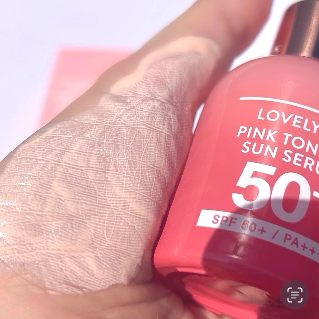 ピンクトーンアップサンセラム/LOVELYCC/化粧下地を使ったクチコミ（3枚目）