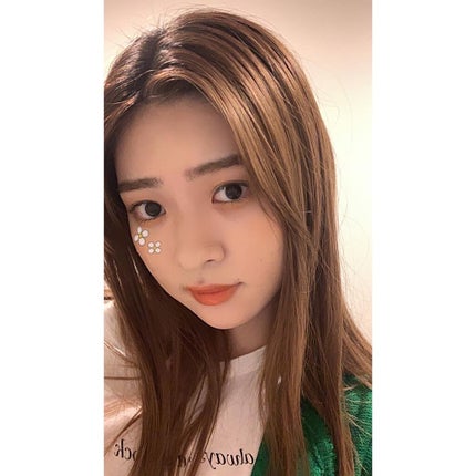 海佑香 on LIPS 「イエベ秋おすすめの乾燥しないリップ🩰❤︎#blackrouge..」(4枚目)