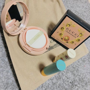 GUCCI グッチ クッション ドゥ ボーテのクチコミ「GUCCI BEAUTY

グッチビューティー初のクッションファンデ💕💕💕
ふらっとお店に立ち.....」（2枚目）