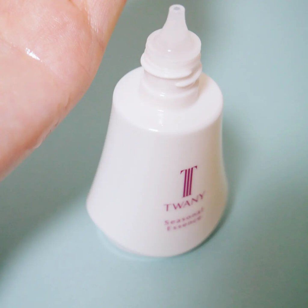 シーズナルエッセンスa SS/TWANY/美容液を使ったクチコミ（2枚目）