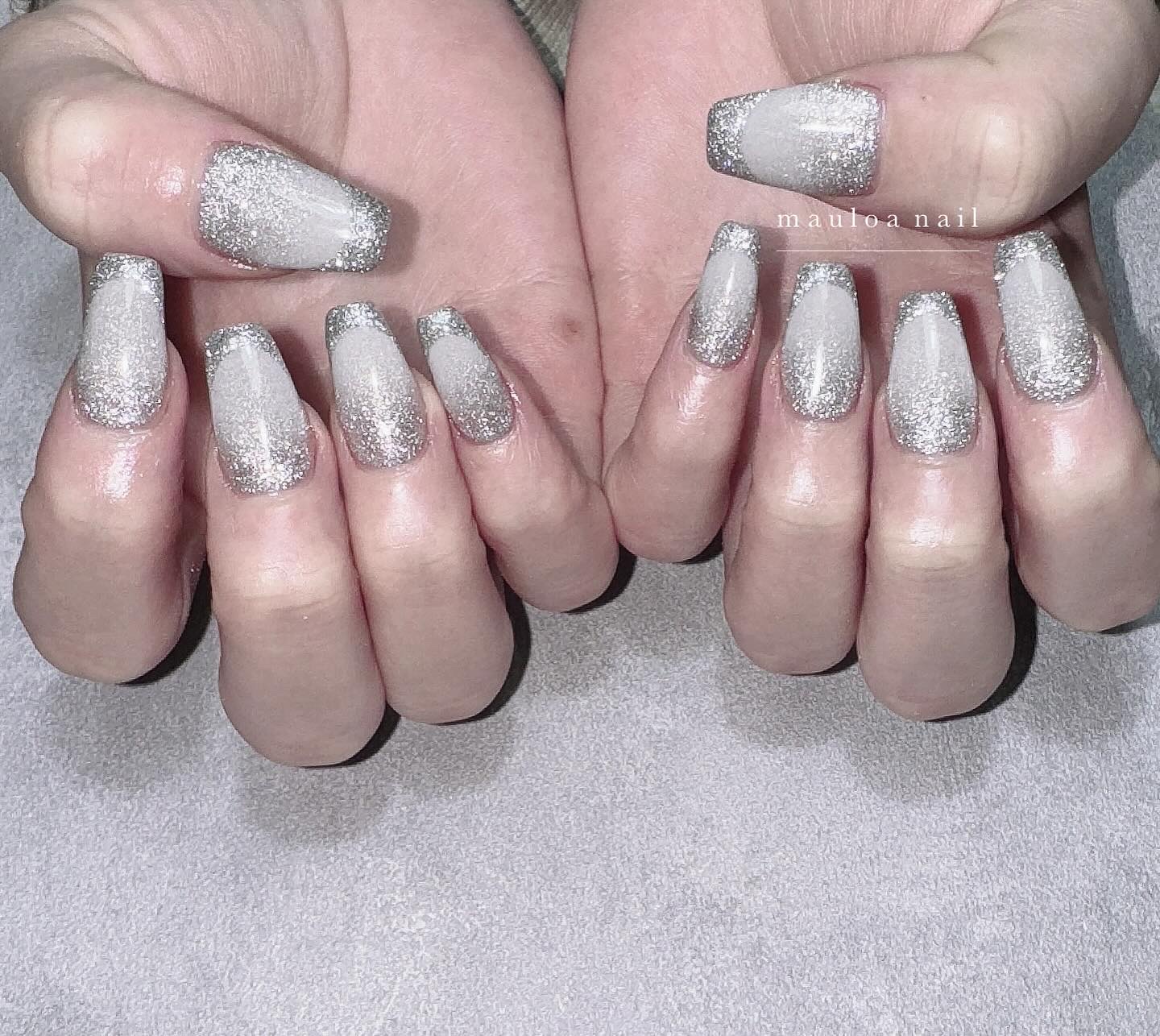 #フレンチネイル,#ネイル,#アートネイル,#冬ネイル,#ミラーアートネイル,#ハートネイル,#フレンチネイル,#グリッターネイル,#手書きアートネイル,#ミラーアートネイル,#パーツネイル,#ミラーネイル,#シルバーネイル,#天王寺ネイル,#きらきらネイルのネイルデザイン