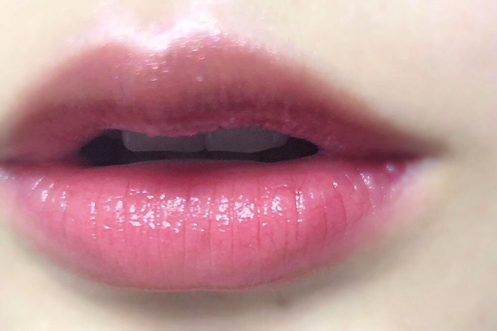 Rose Quartz eyeshadow palette/Huda Beauty/アイシャドウパレットを使ったクチコミ（3枚目）