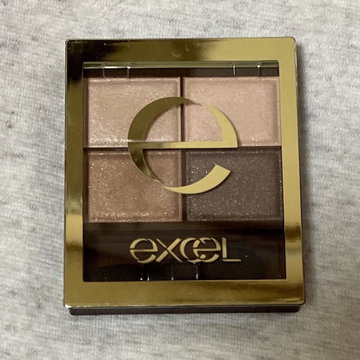 スキニーリッチシャドウ/excel/アイシャドウパレットを使ったクチコミ（2枚目）