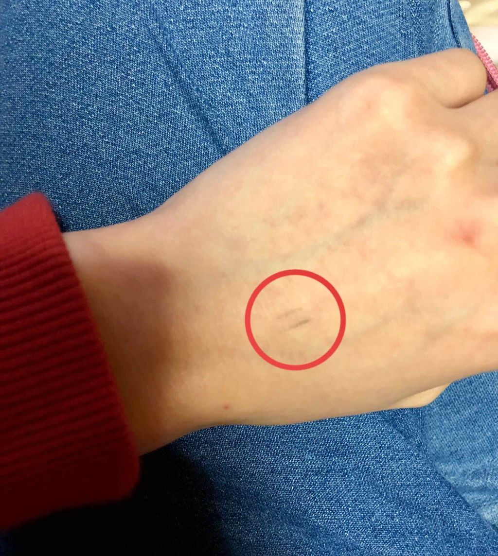 【旧品】シルキーリキッドアイライナーWP/D-UP/リキッドアイライナーを使ったクチコミ(2枚目)