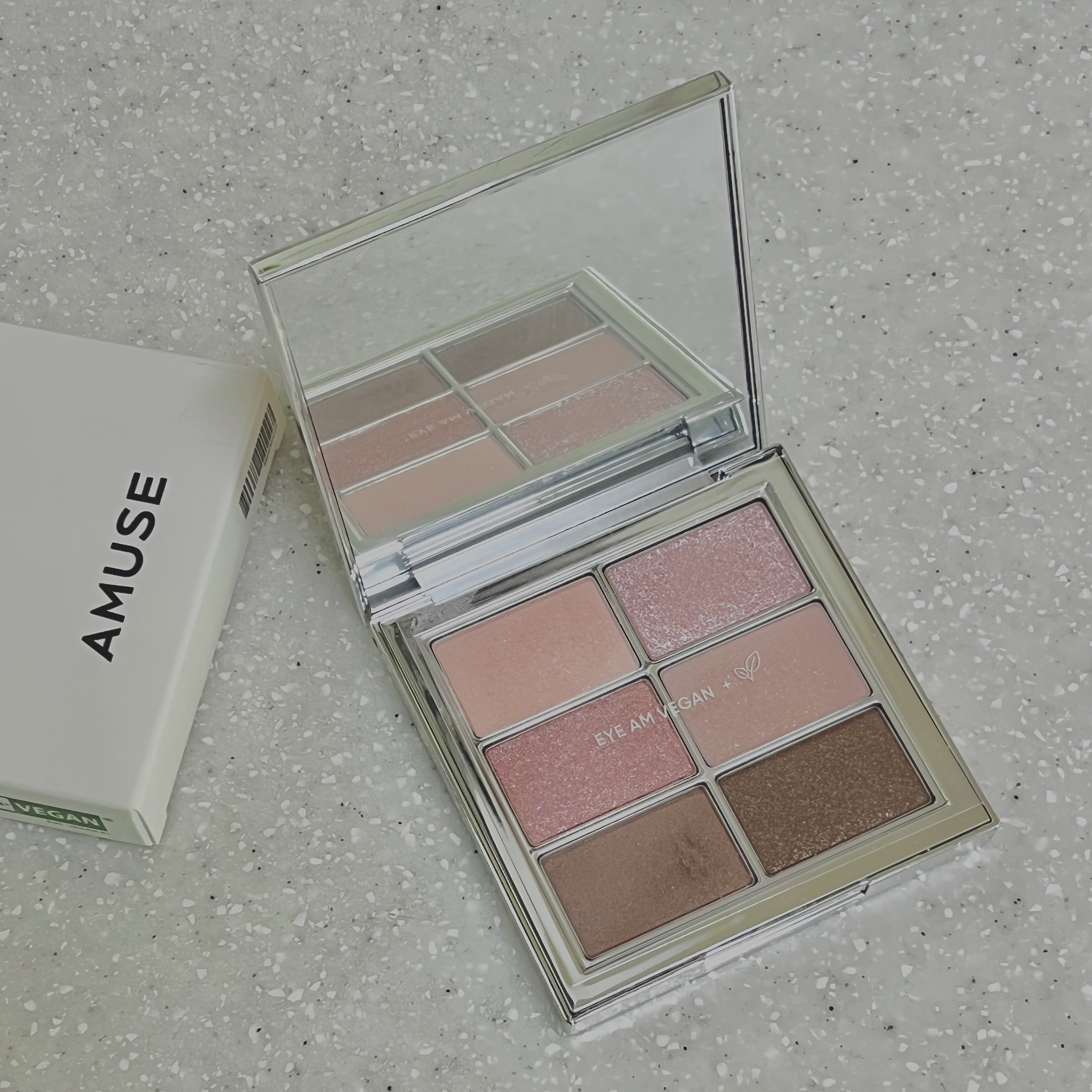 アイ ヴィーガン シアーパレット 03 シアーピーチ/AMUSE/アイシャドウパレットを使ったクチコミ（1枚目）