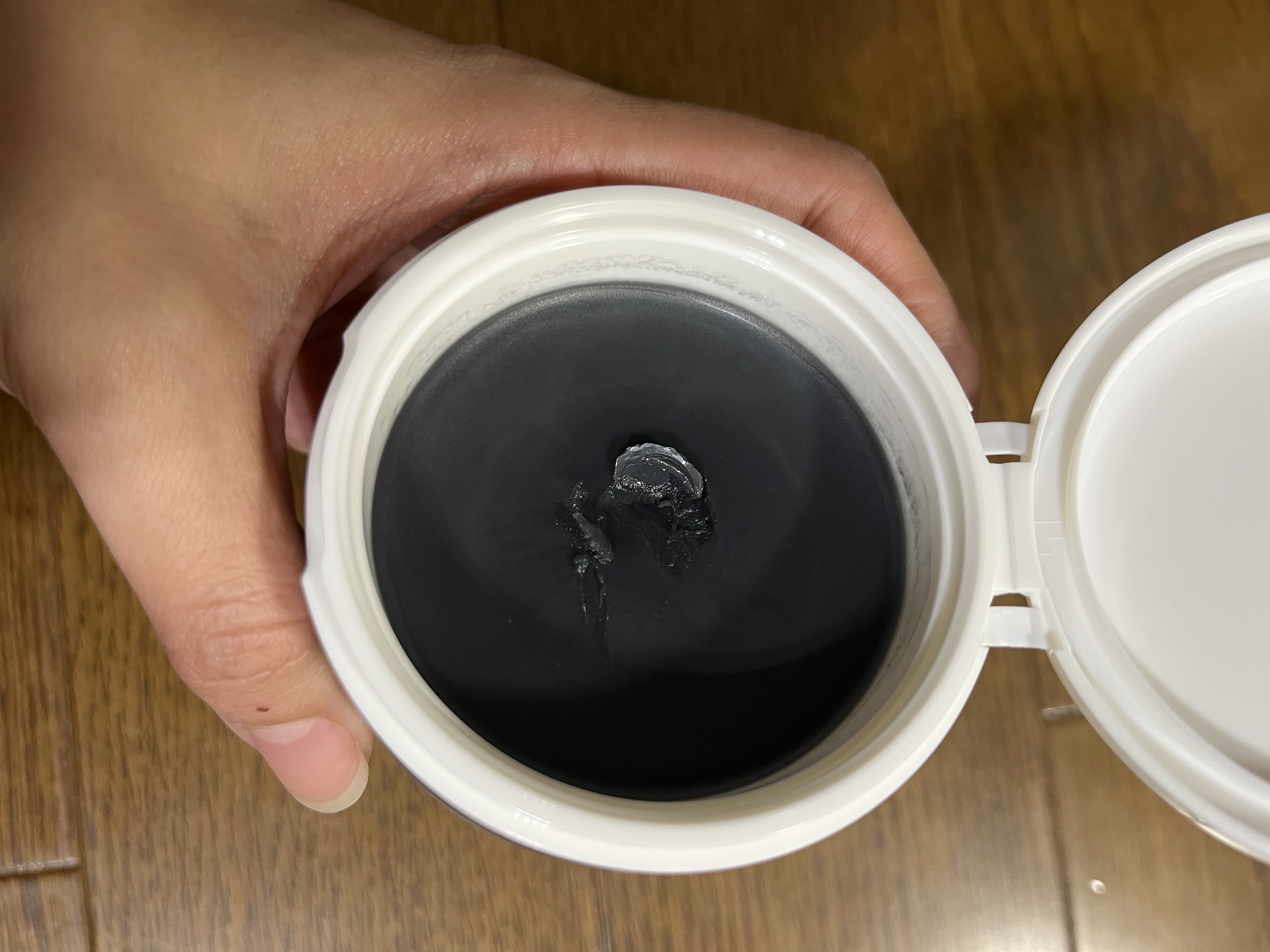 パーフェクトワンフォーカス スムースクレンジングバーム ディープブラック/PERFECT ONE  FOCUS/クレンジングバームを使ったクチコミ（3枚目）