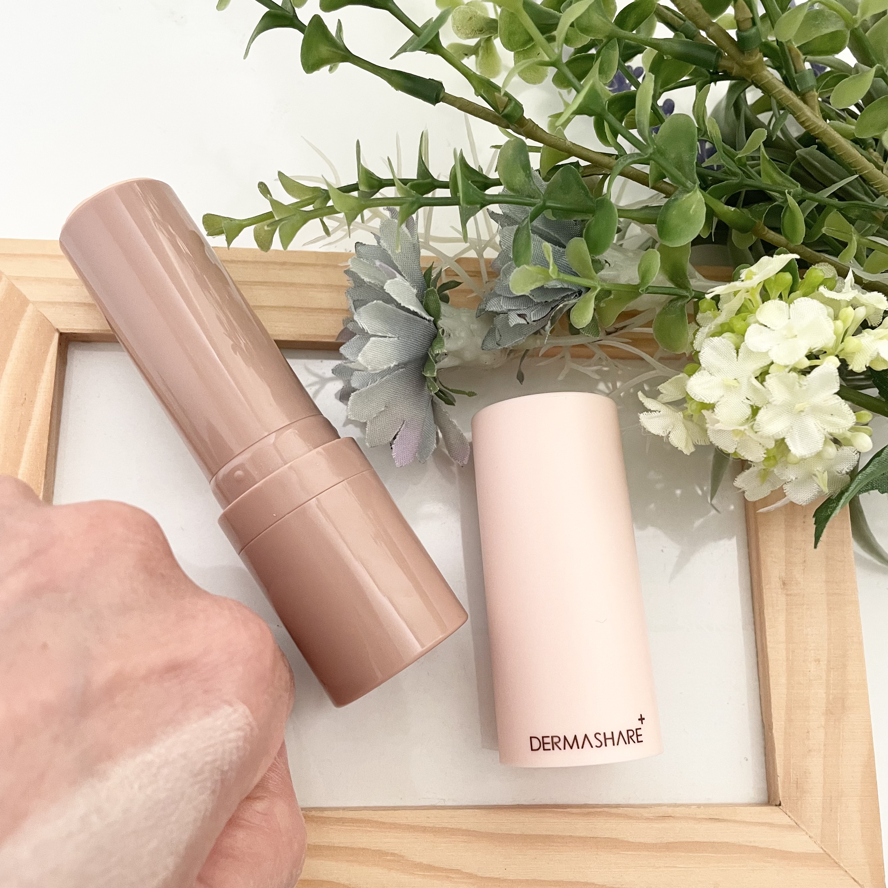 ヴィーガンナチュラルカバースティックファンデーション/DERMASHARE/その他ファンデーションを使ったクチコミ（2枚目）