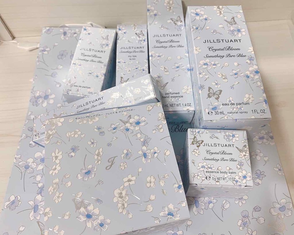 サムシングピュアブルー シマリング リップエッセンス/JILL STUART/リップケアを使ったクチコミ（1枚目）