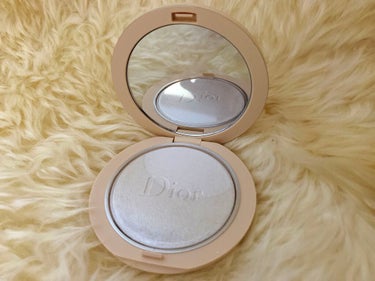 ディオールスキン フォーエヴァー クチュール ルミナイザー/Dior/プレストパウダーを使ったクチコミ（3枚目）