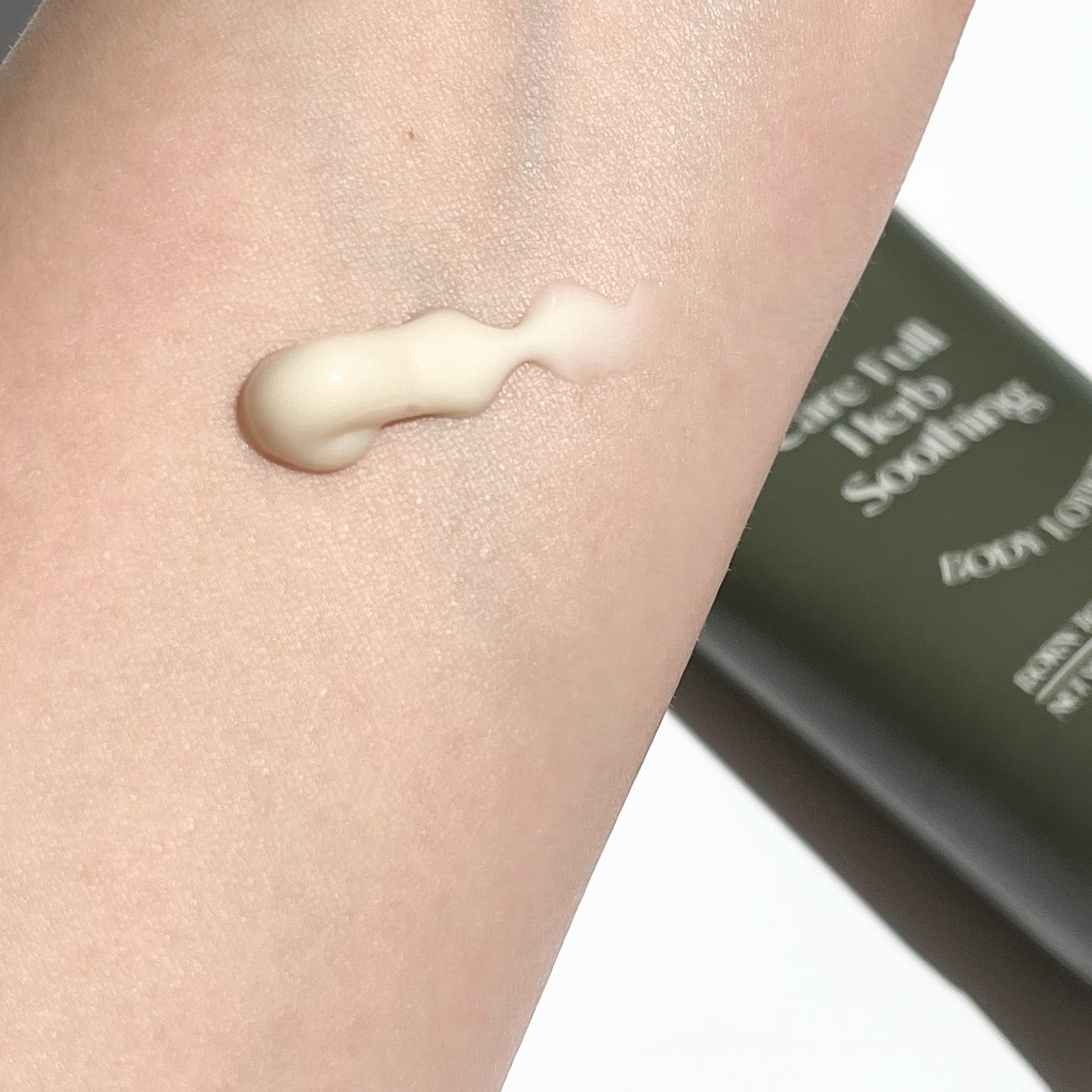 ケアフルハーブ スージングボディローション/EUNYUL/ボディローションを使ったクチコミ(3枚目)