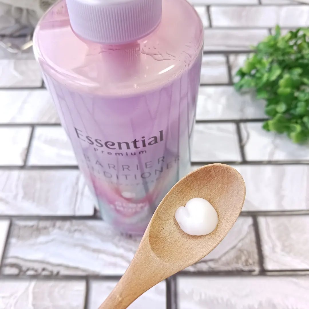 エッセンシャル プレミアム うるおいバリアシャンプー/コンディショナー グロウ＆モイスト シャンプー ポンプ 450ml【旧】/エッセンシャル/市販シャンプーを使ったクチコミ（3枚目）